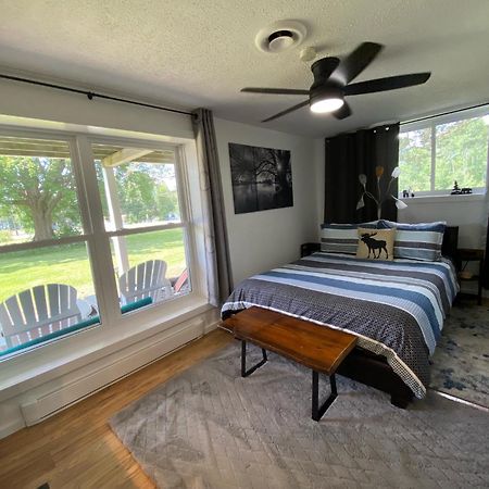 Our Place Up North Bnb Huntsville Eksteriør billede