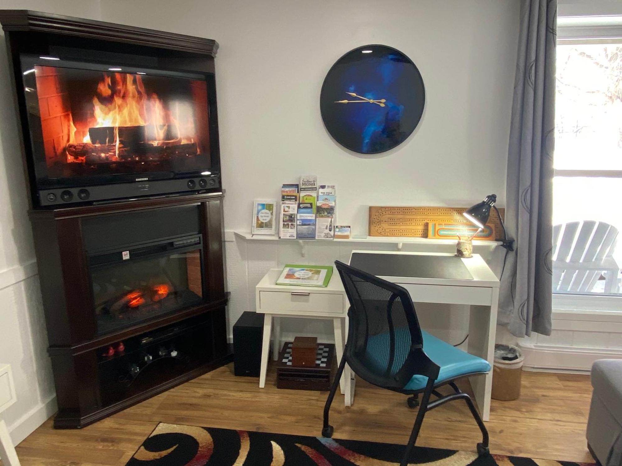 Our Place Up North Bnb Huntsville Eksteriør billede